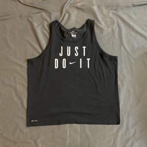 Nike Men's Tank Top Size XL